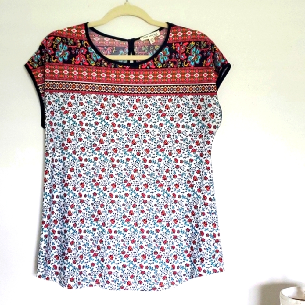Women’s Floral Boho blouse Faith and Joy Size M